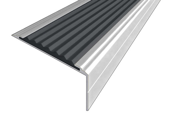 Алюминиевый анодированная накладной угол Премиум 50 мм цвета серебро с одной ставкой против скольжения